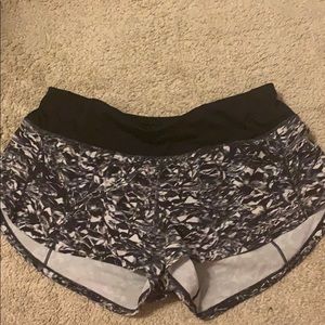 Lululemon speed up short